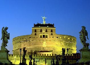 Италия